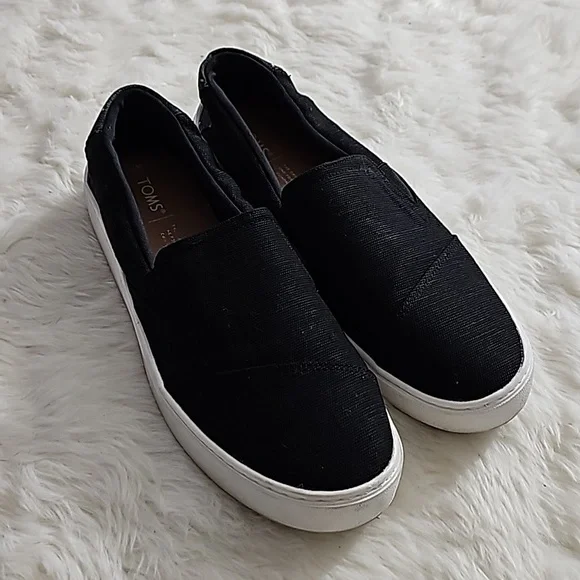 Womens toms luca cheap slip on casual shoe